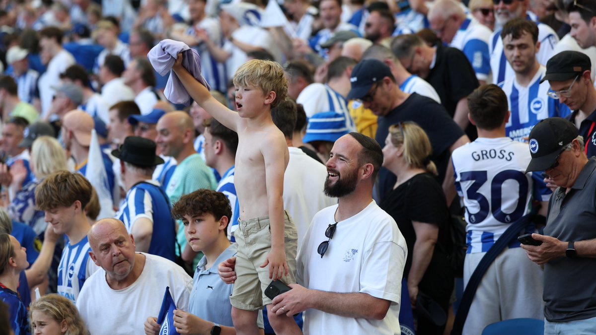 Brighton & Hove Albion tweet media