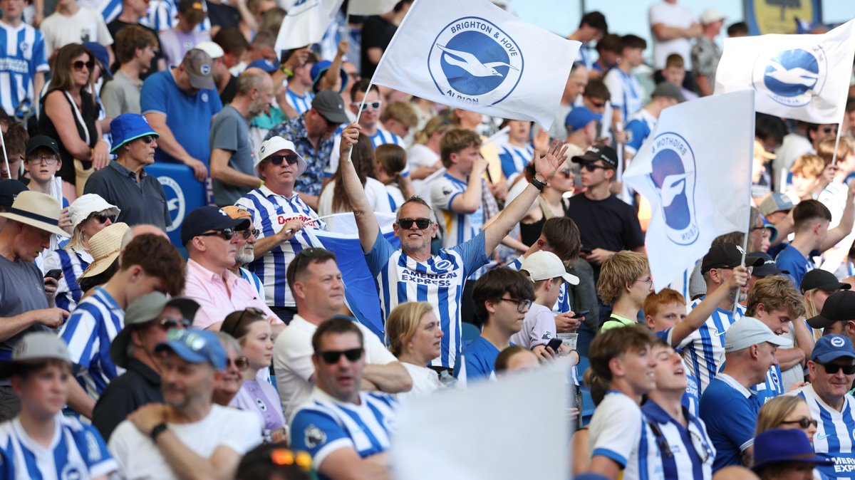Brighton & Hove Albion tweet media