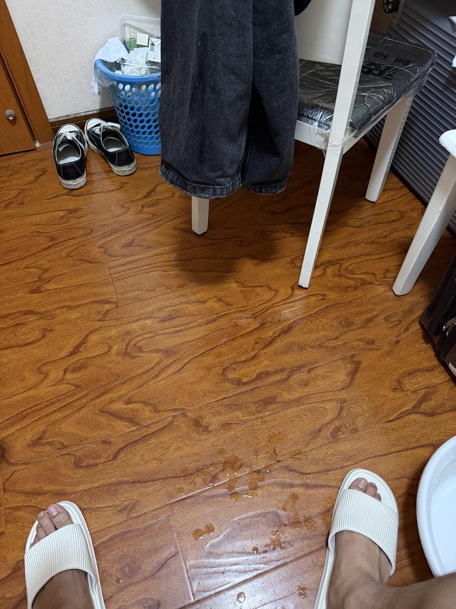 JUAI04's tweet photo. 妈的射了这么多没录上 https://t.co/Wu0VGRdovp