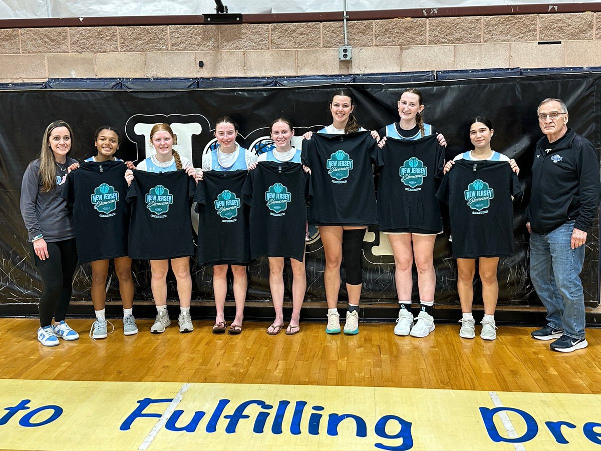 acmaloney129's tweet photo. Great weekend of basketball at the New Jersey Showcase!  3-0!  🏆🐐

@delcogoats @hgsl_girls @SelectEventsBB https://t.co/WGdjtY1F4k
