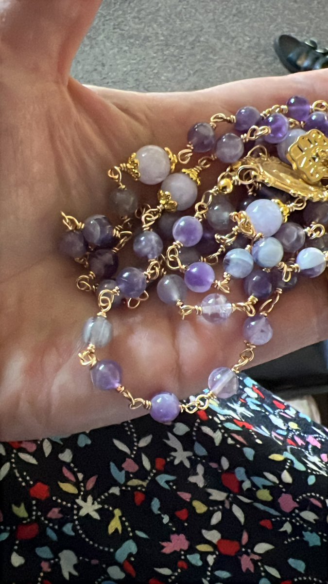 Rosaries by Anna tweet media