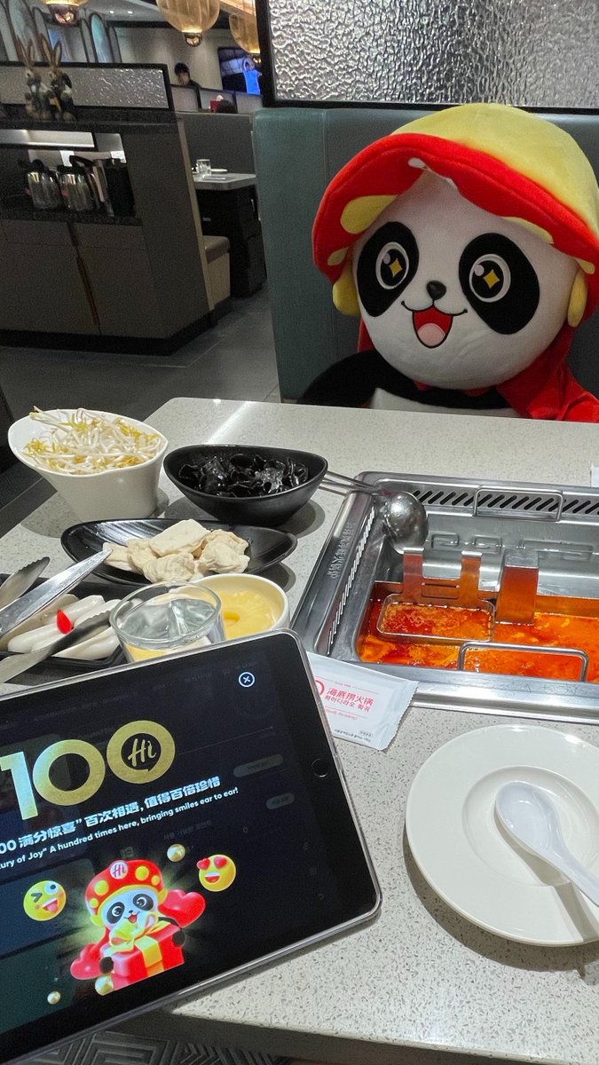 zzeommee's tweet photo. 진짜 모듀가 하이디라오에서 꼬오오옥 먹어줬으면 좋겠는 추천 음식 5가지

- 8초 감자!!!!!!!!!!!!!!!!!!!!!!  (이거 딱 8초 담궛다먹으면 감자칩 먹는 거 같아서 ㄹㅇ 개맛잇;;)
- 목면두부!!!!!!!!!! (아니이거진짜쩜이원픽)
- 말랑두부 (푹 익혀서 먹으면 카스테라같음)
- 푸주
- 메기살덮밥 https://t.co/TKn0Pw99QO