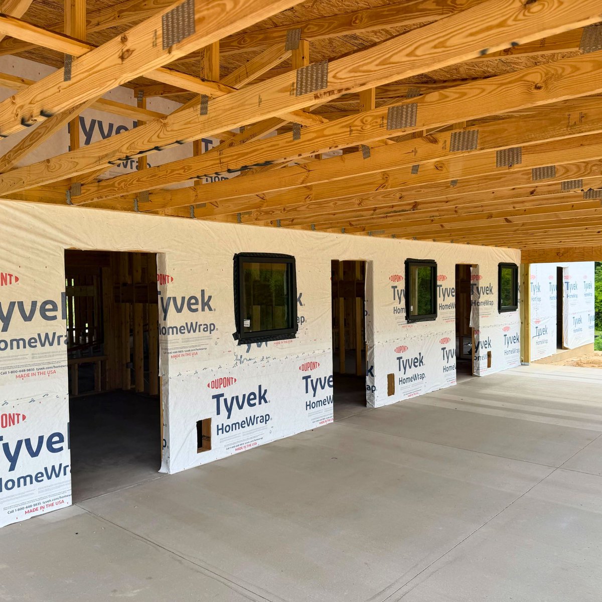 BlindCatRescue's tweet photo. 🏗️🐾 New Building Update! 🐾🏗️
Thanks to all of YOU, we are now at:
❤️ $65,800 toward our $100,000 matching gift challenge!
❤️ $730,800 toward our $2 million building goal!

Donate Here! https://t.co/GyTEtHvfay
Learn more on our website at https://t.co/05VPJksvV3
Another exciting week of progress is happening on the future home of Blind Cat Rescue & Sanctuary!
This week, HVAC trunk line installation has been moving throughout the building, along with placement for the ERV fresh air ventilation system that will help provide cleaner, healthier airflow for the cats. The windows have now been installed, and we are happy to report that the vapor barrier successfully passed its testing as well! 

Every week, the building starts looking more and more like the safe, forever home we have dreamed of for so many years. Thank you all for continuing to support this journey and helping us build a brighter future for the blind, FIV+, and FeLV+ cats. We truly could not do this without you. ❤️
A huge thank you to @SouthEasternGC for helping make a safer, more durable future for the cats with improved ventilation, cleaner, fresh air, and a thoughtfully built forever home designed with their special needs in mind. ❤️