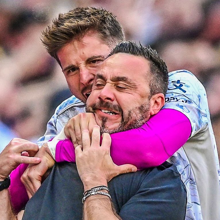 Dr_Hamza_Spurs's tweet photo. أما انتا والله ما اعرف شو اقول
بس للأبد انا عاشق لك
للأبد يا دي زيربي
مشجع لك للأبد

شكرا الك .. حتى ألف شكرا ما تكفي والله 🤍 https://t.co/pXXiIGu75D