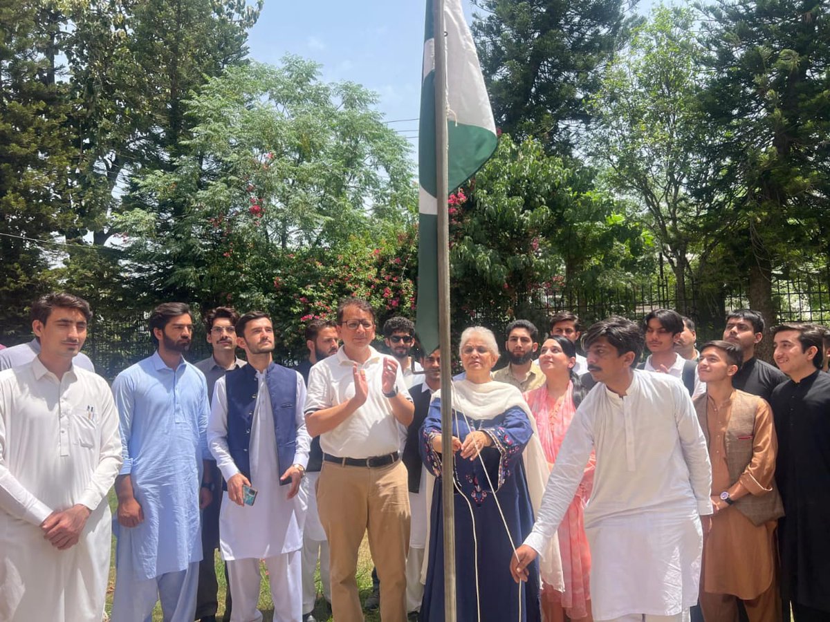 IIUI_OFFICIAL's tweet photo. Students of the Department of English visited Pakistan Academy of Letters (PAL), National Book Foundation (NBF), and National Language Promotion Department (NLPD) as part of the concluding activities of the English Literary Society (ELS) for Spring 2026. Led by Dr. Muhammad Sheeraz Dasti, the visit provided students an opportunity to engage with leading literary and academic institutions.

Read more by clicking the link

https://t.co/T5VYcy9dJJ