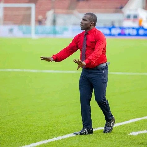 flameboi07's tweet photo. @Rangers_Intl Sabi Coach ❤️🤍 https://t.co/VMkAihuosF