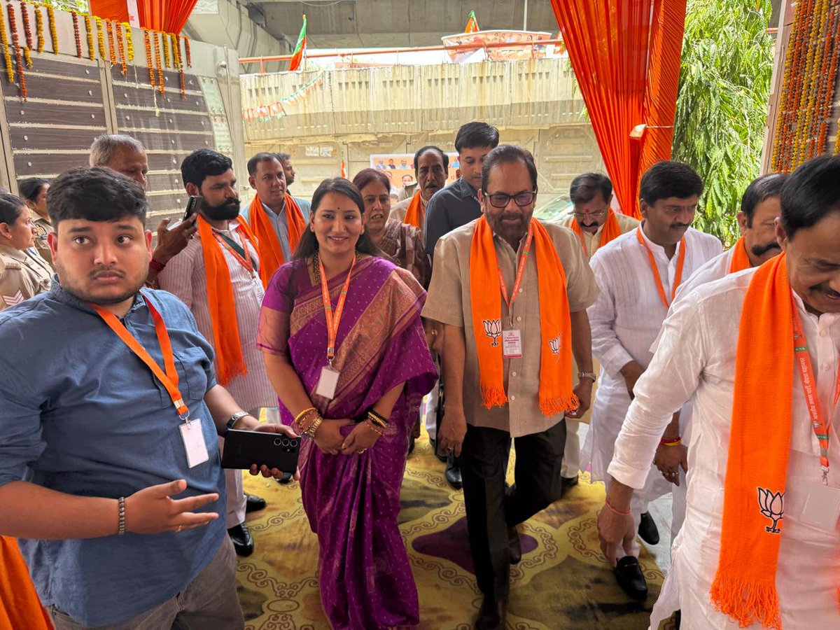 P_Pathaksharma's tweet photo. पंडित दीनदयाल महाप्रशिक्षण अभियान 2026 द्वितीय दिवस नोएडा महानगर https://t.co/9pDXkrVrAG