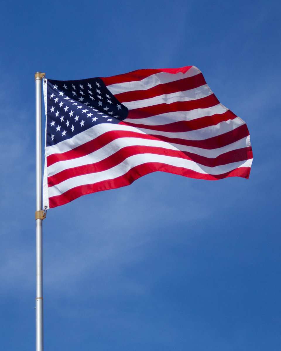 pickNRG's tweet photo. Today, we remember and honor our nation’s heroes whose service, selflessness, and sacrifice protect our freedoms. https://t.co/LoTq0xpe4D