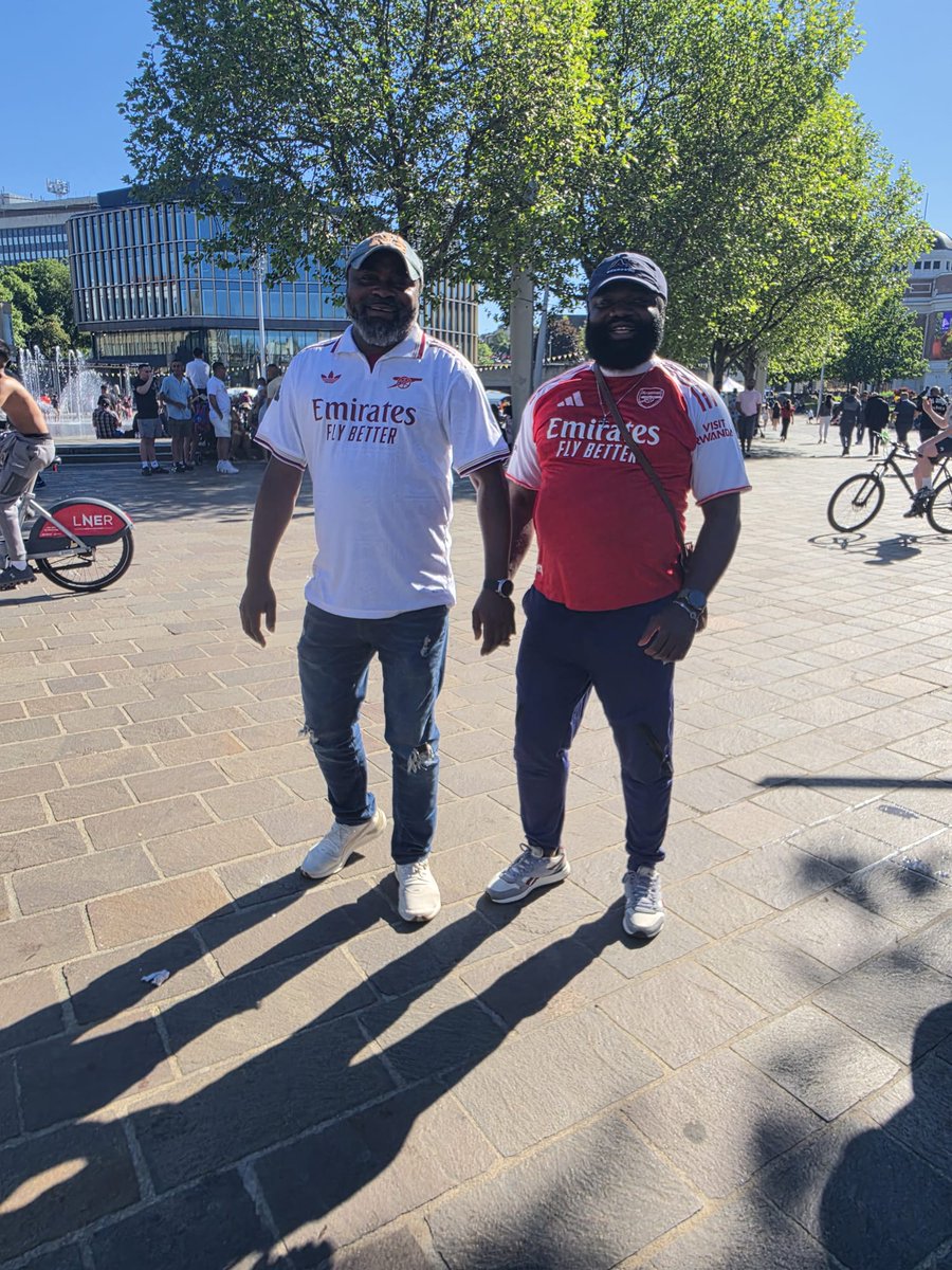 Habedeme20's tweet photo. Champions...
@Arsenal https://t.co/PfqpM3QxBb
