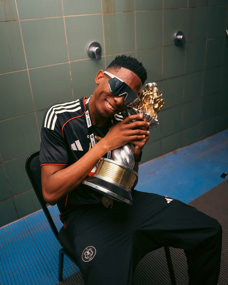 Siya_dlamini tweet media