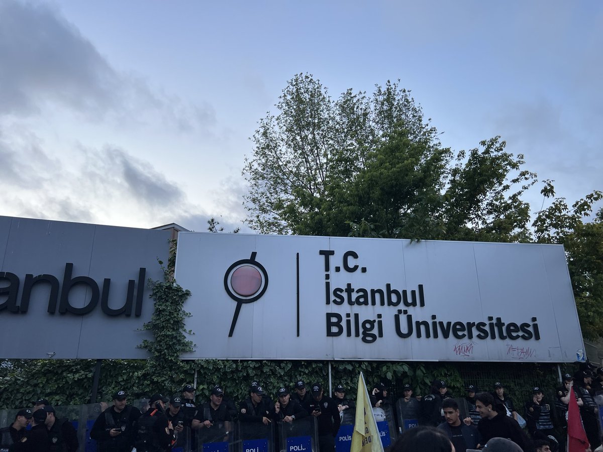 Şevket tweet media