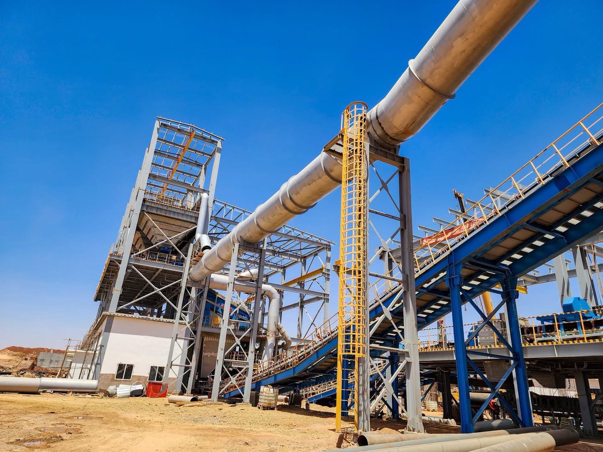 PerspectiveDZ's tweet photo. [#Mines][#Industrie] 

Lancement des essais de la première unité de traitement primaire de la mine de fer de Gara Djebilet dans la wilaya de Tindouf https://t.co/673UWt03UK