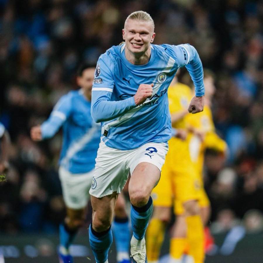 TacticsHUB's tweet photo. ๐ Erling Haaland is the Premier League's TOP SCORER this season with 27 goals. ๐ณ๐ด๐
The Golden Boot belongs to the machine. ๐คโฝ
#MCFC #Haaland #PLGoldenBoot https://t.co/fDxqQpZz9e