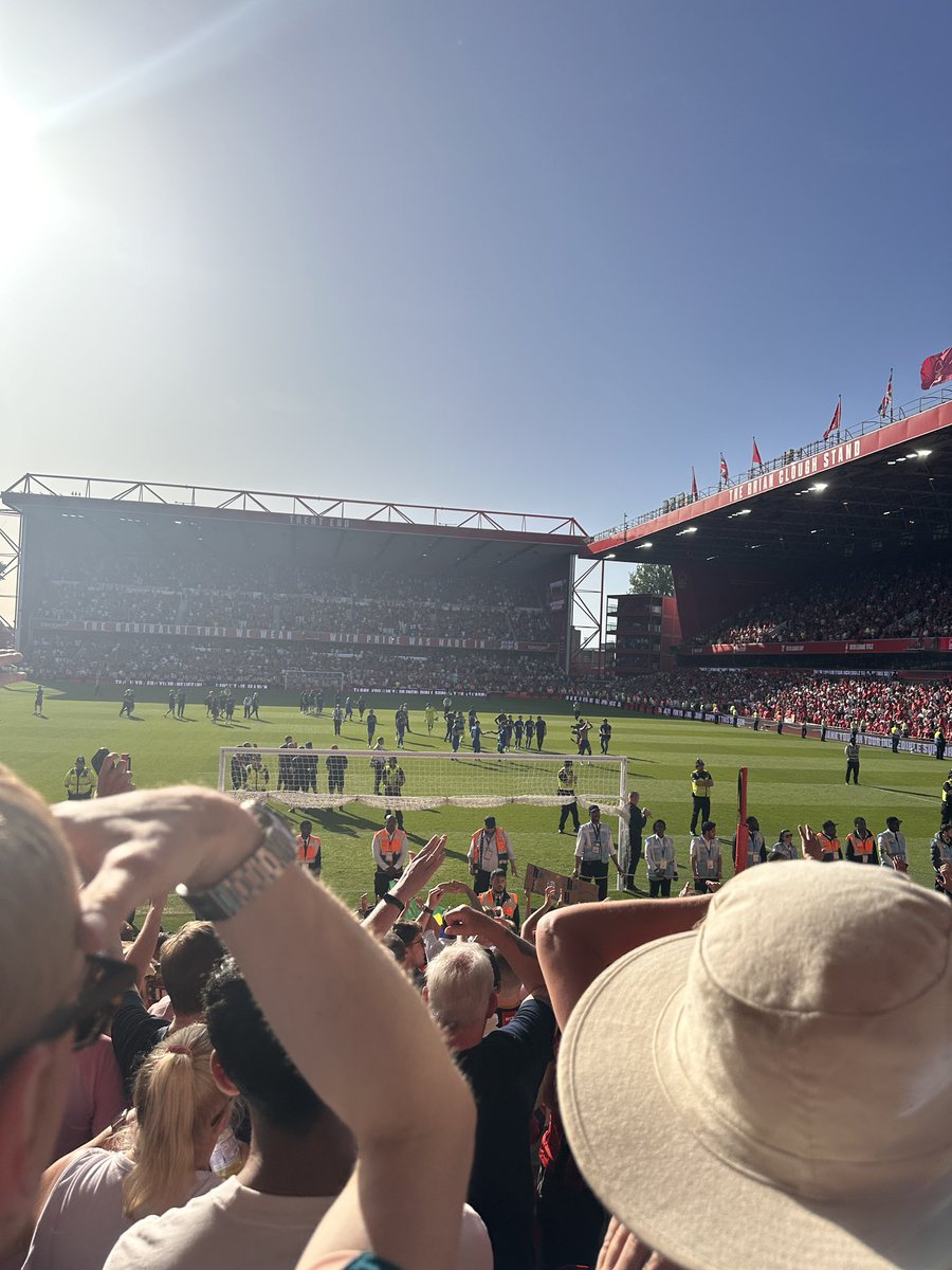 Simply AFCB 🍒 tweet media
