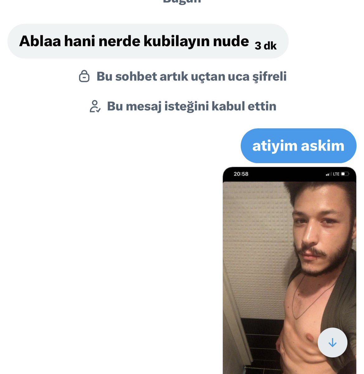 ẎḀṆḲı 💋 tweet media