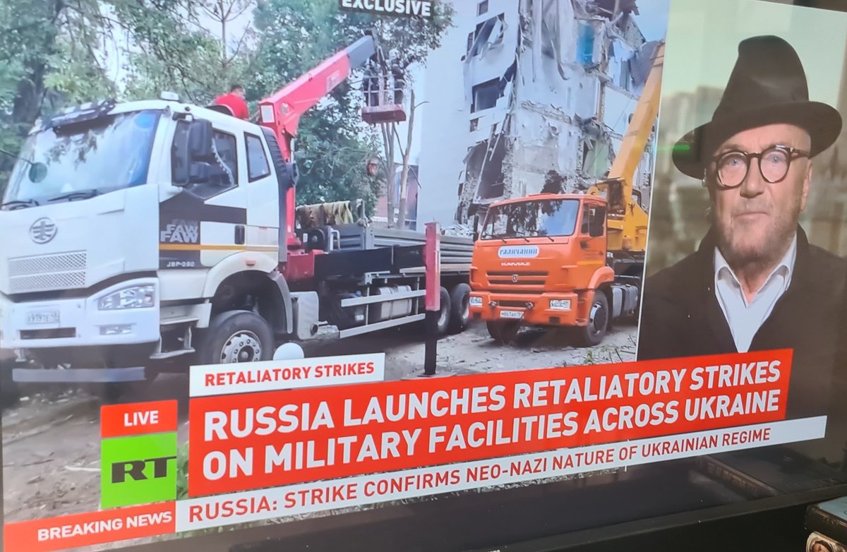 Global_idioti's tweet photo. Ukraina anfaller med drönare.
Slava Ukraine???
Men vad fan vad det dom träffade?
Sina egna!!! 
2014-2022 upprepas tydligen.
Den här gången blev det vedergällning från Ryssland.
Så in i helvete också.
RT är förbjuden media. Västmedia är korrupta.
USA har gett upp proxykriget
🇸🇪😎 https://t.co/wKlJdu6VGA