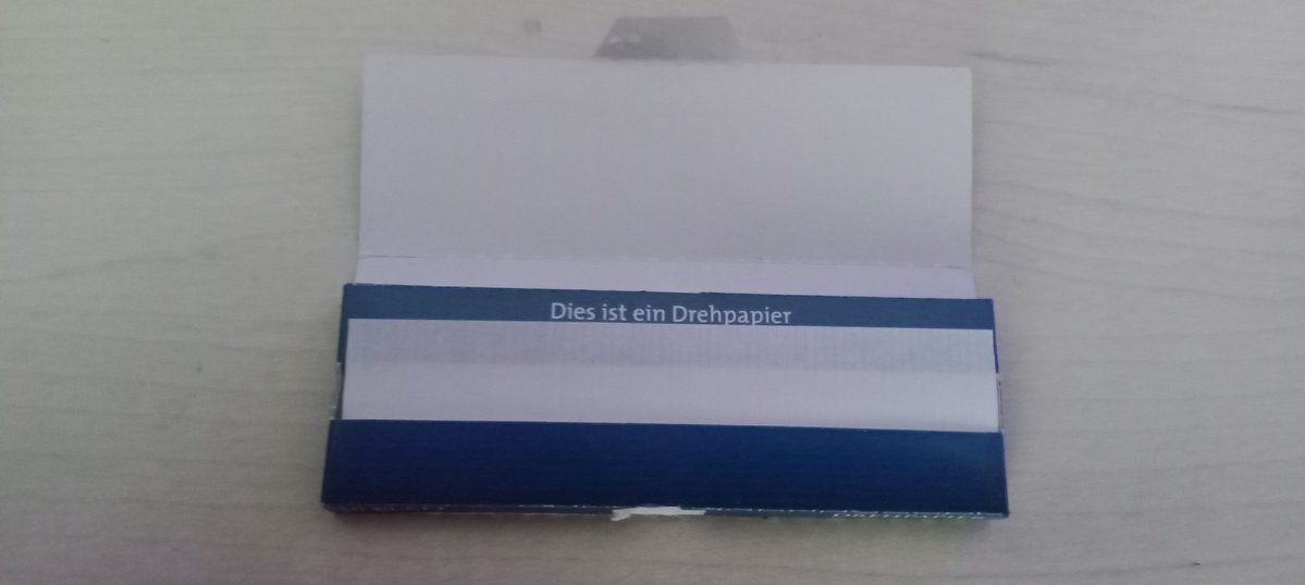 CD-ROMy tweet media
