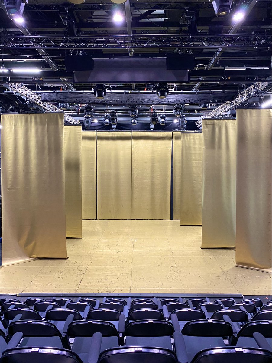 Berliner Ensemble tweet media
