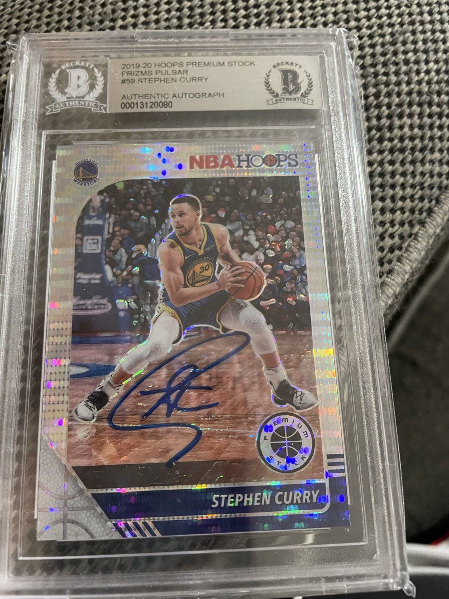 chitchea18's tweet photo. @Topps https://t.co/bXIZ3P5u15