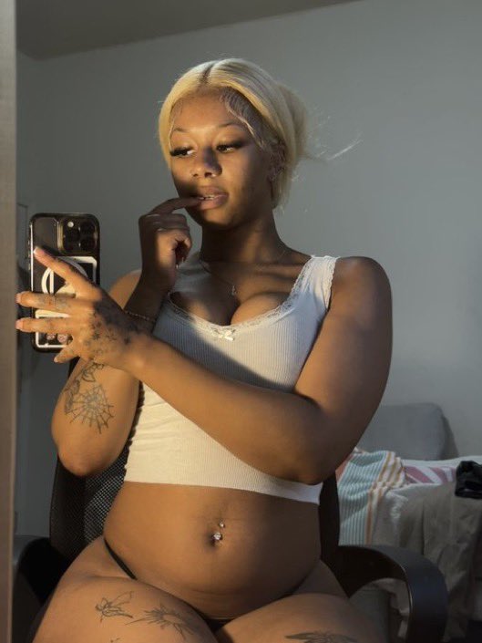mstracey147's tweet photo. Ft/link ? #cltfreaks #704freaks #ncfreaks https://t.co/k8ZBLTxj7S