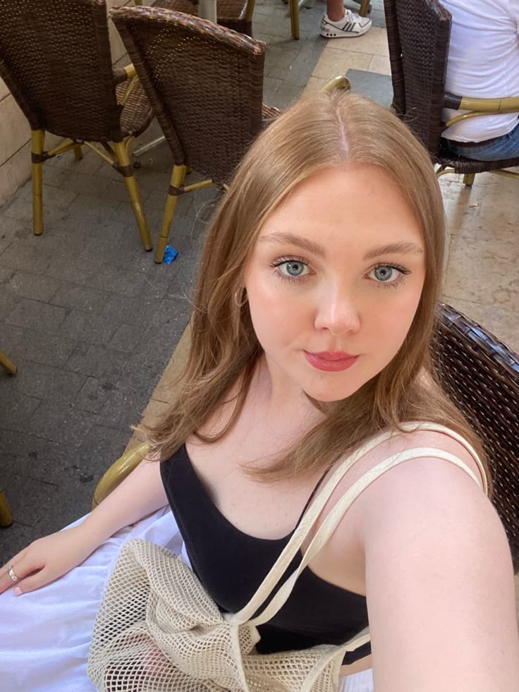 Alice lauren tweet media