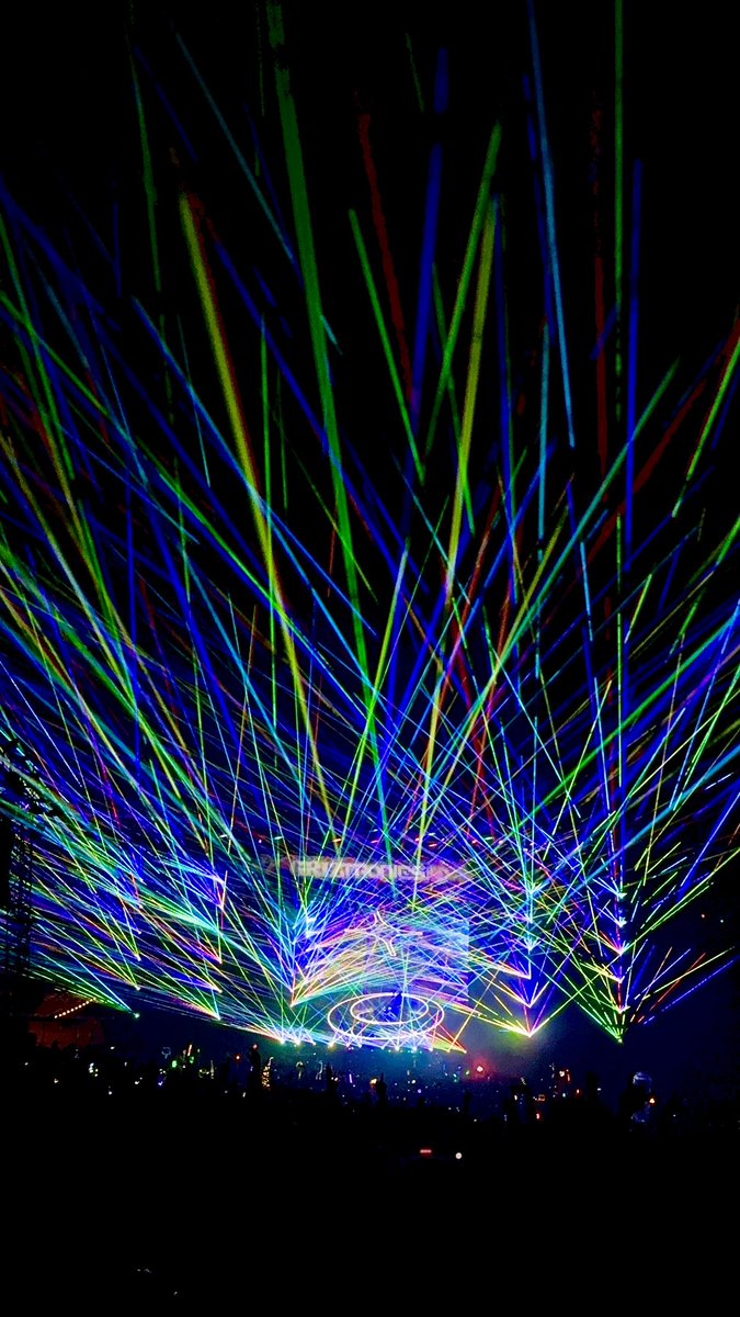 railovesyoulots's tweet photo. Idc I love the gorge and I love griztronics https://t.co/jRIRQ0I0so
