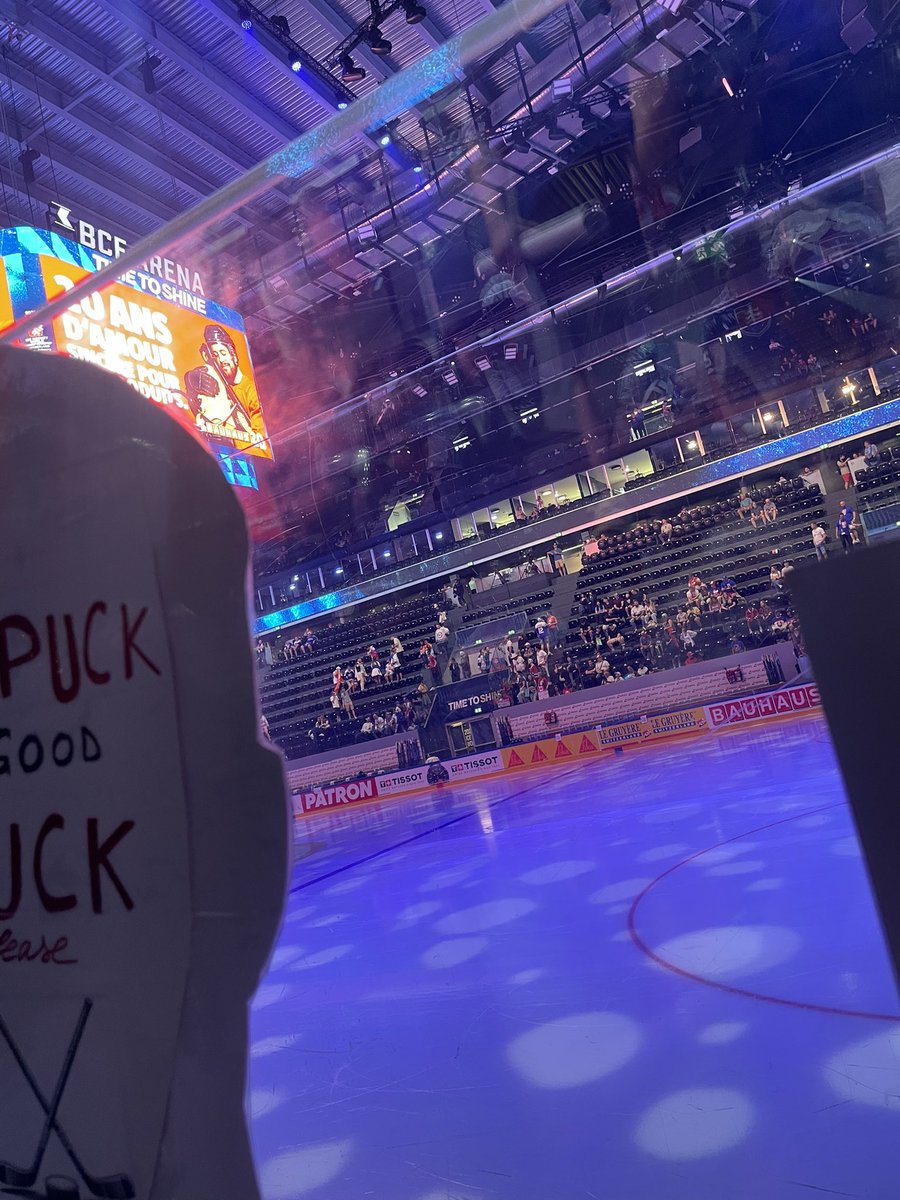 not Brad Marchand tweet media