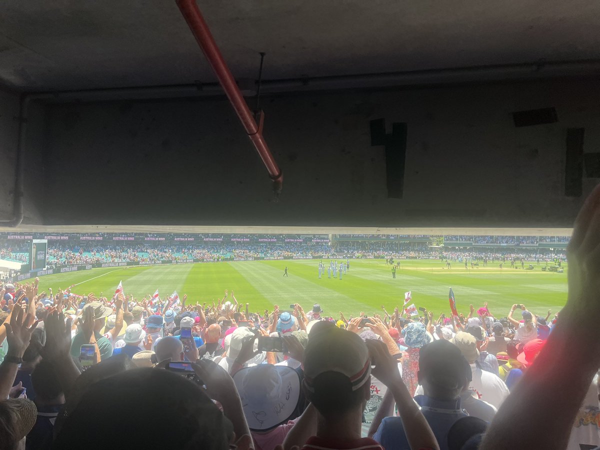 fenners__'s tweet photo. The end of 25/26 England lost 4-1 and Forest got knocked out 4-1 in Europe 

Can’t wait to do it all over again https://t.co/VPUfRW3ttV