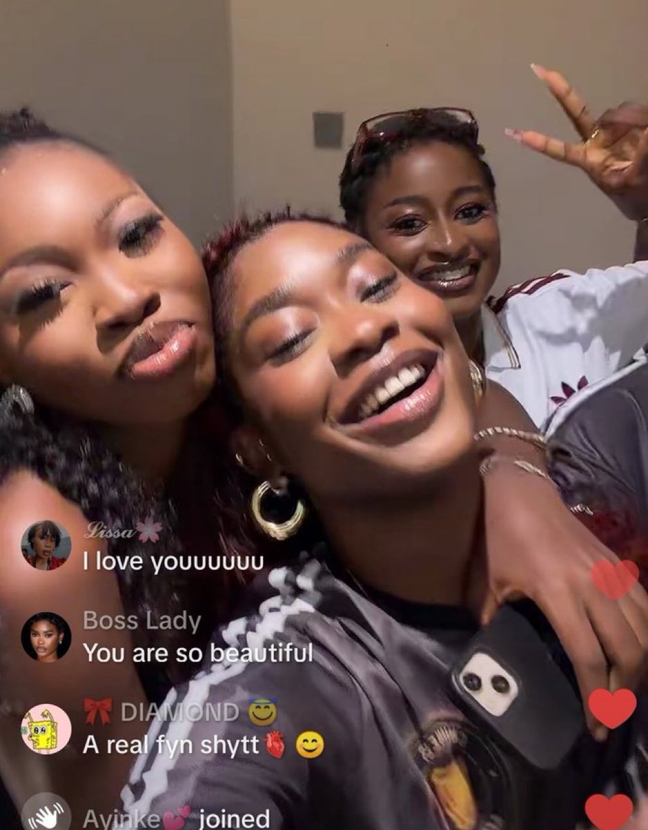 Omowunmi🌻🌼❤ tweet media