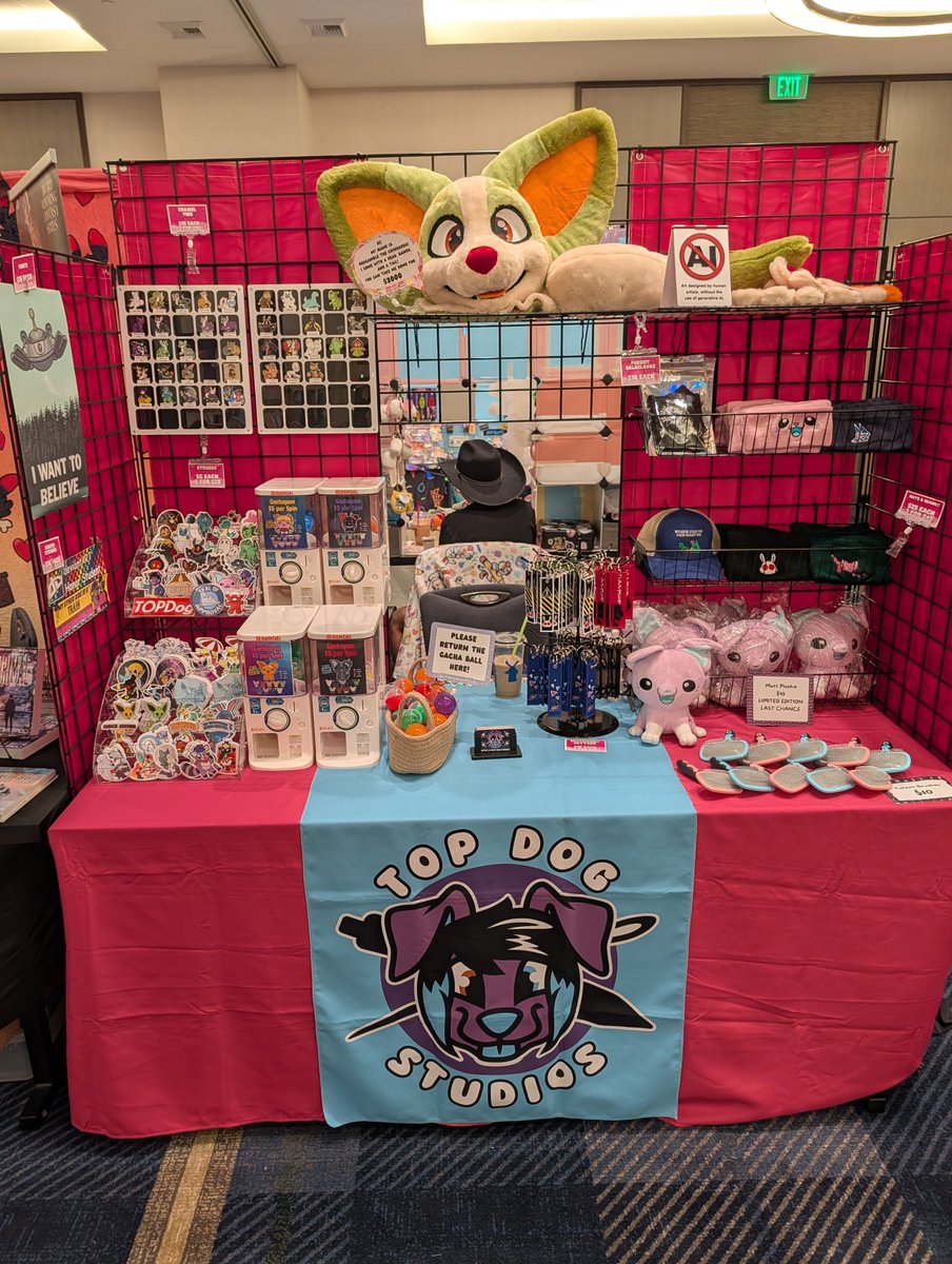 Cass 🐶 Pink Dog VTuber ✨ @ AnthroCon DD tweet media
