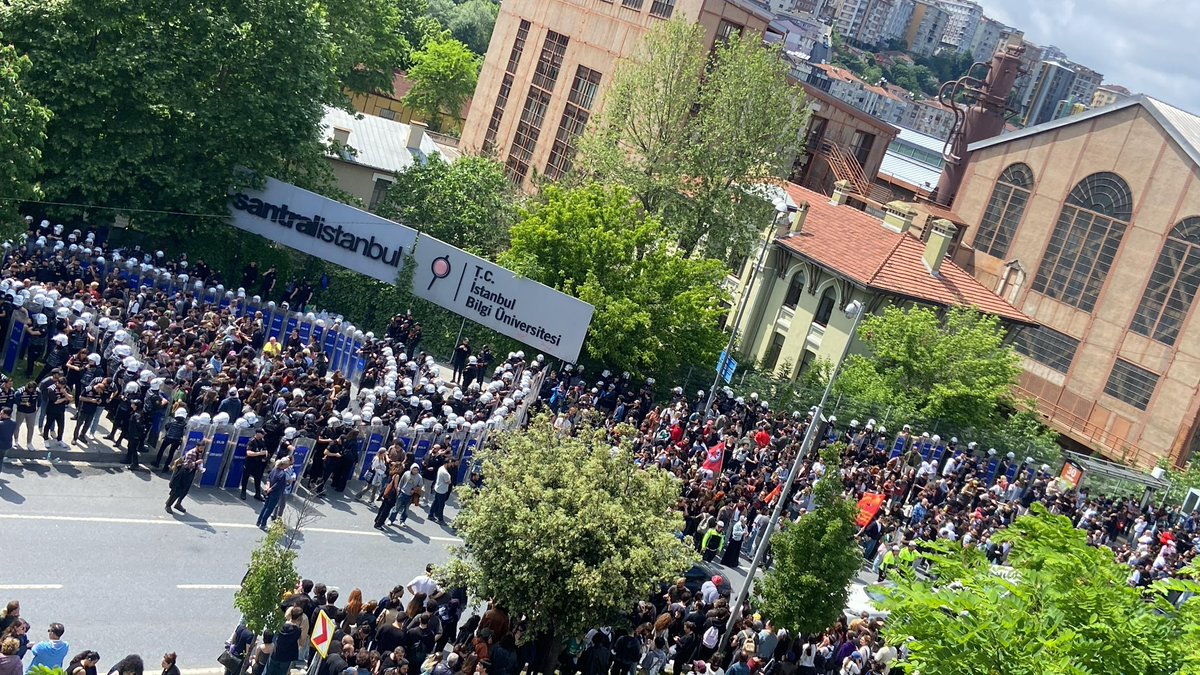 dmrl.bugra_ tweet media