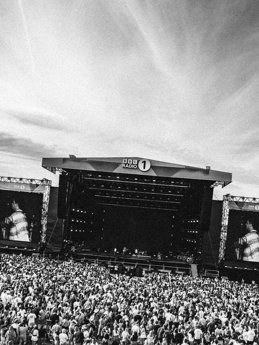 Nothing But Thieves tweet media