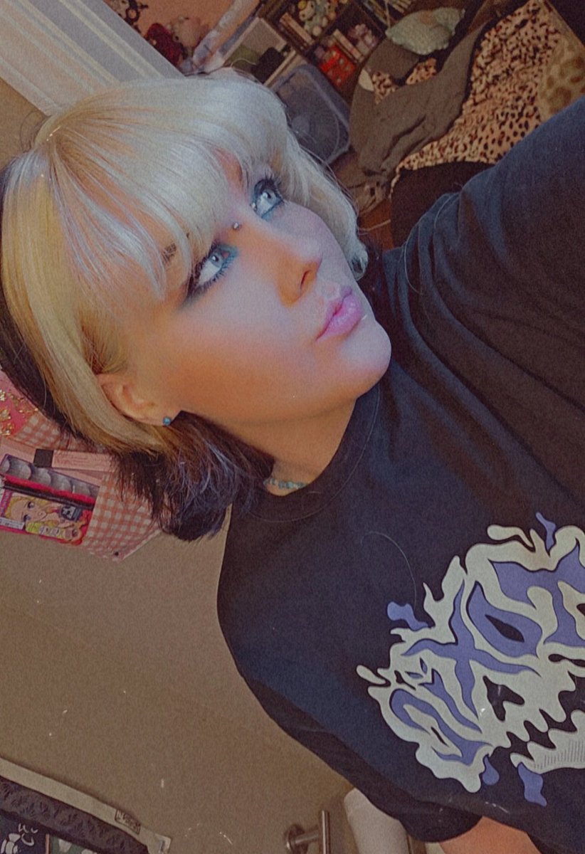 Nɪᴄᴏ 💜 💀【VRawr】 tweet media