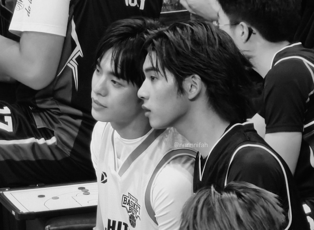 ฮนฟ. 🐰 tweet media