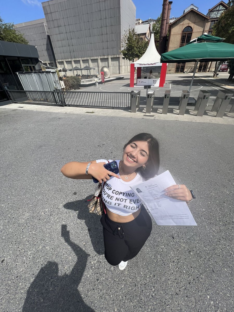 Eylül tweet media