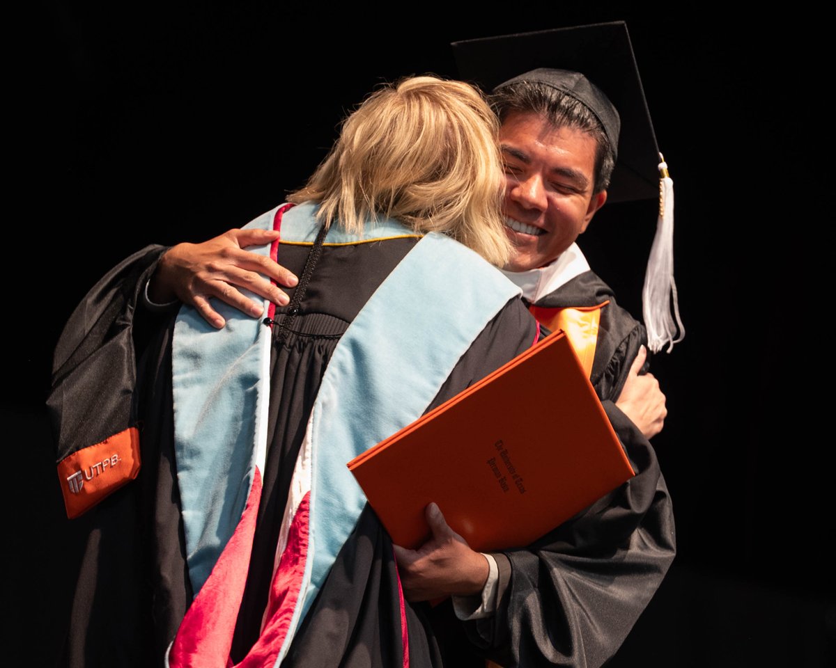 utpb's tweet photo. YOU DID IT!!  🎓 🤙  

Congratulations Falcons! We're so proud of you! https://t.co/utnGYPWtba