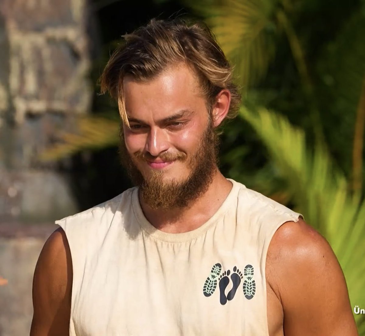 TurabiMertt's tweet photo. Şu sinsileri patlattınya can helal
Olsun sana👌

#Survivor2026 https://t.co/RQkMIcduix