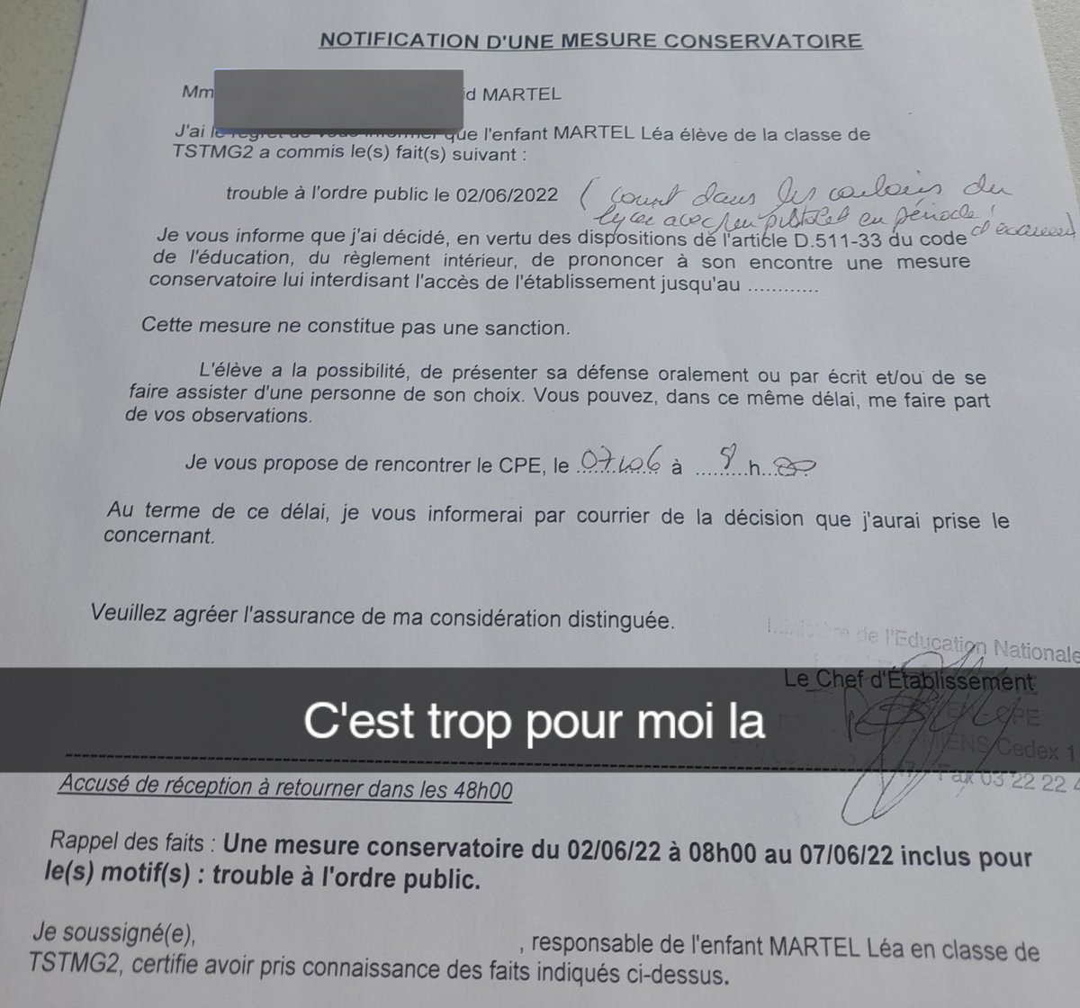 ichigo_d_trunks's tweet photo. Pas la plus grosse mais ils ont pas voulu doser les batard 
Carrément on a appeller mes parents pour dire que je me baladais avec une "arme factice" dans le lycée https://t.co/j490VHfQLm