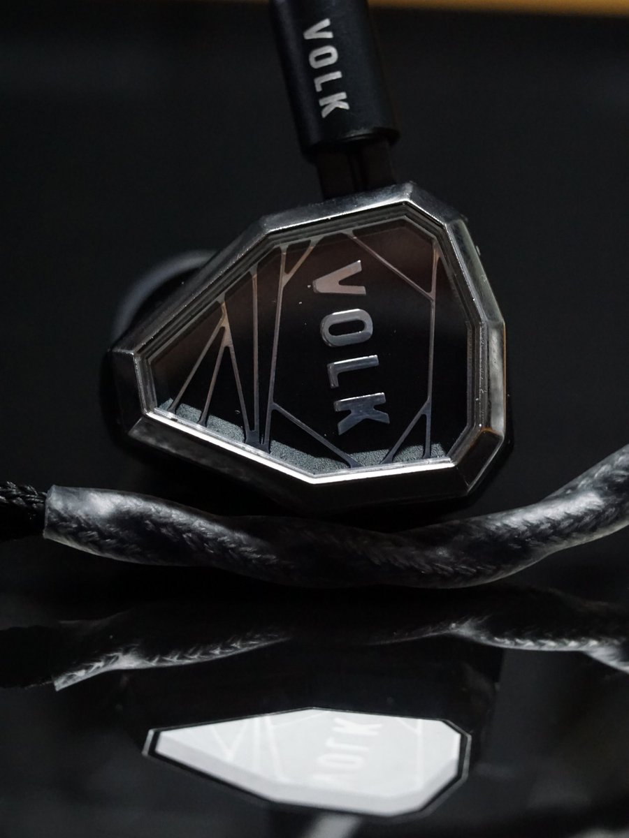 tOElvQyG768InDm's tweet photo. #volkaudio #astellkern stella https://t.co/3L5w7RBF2d