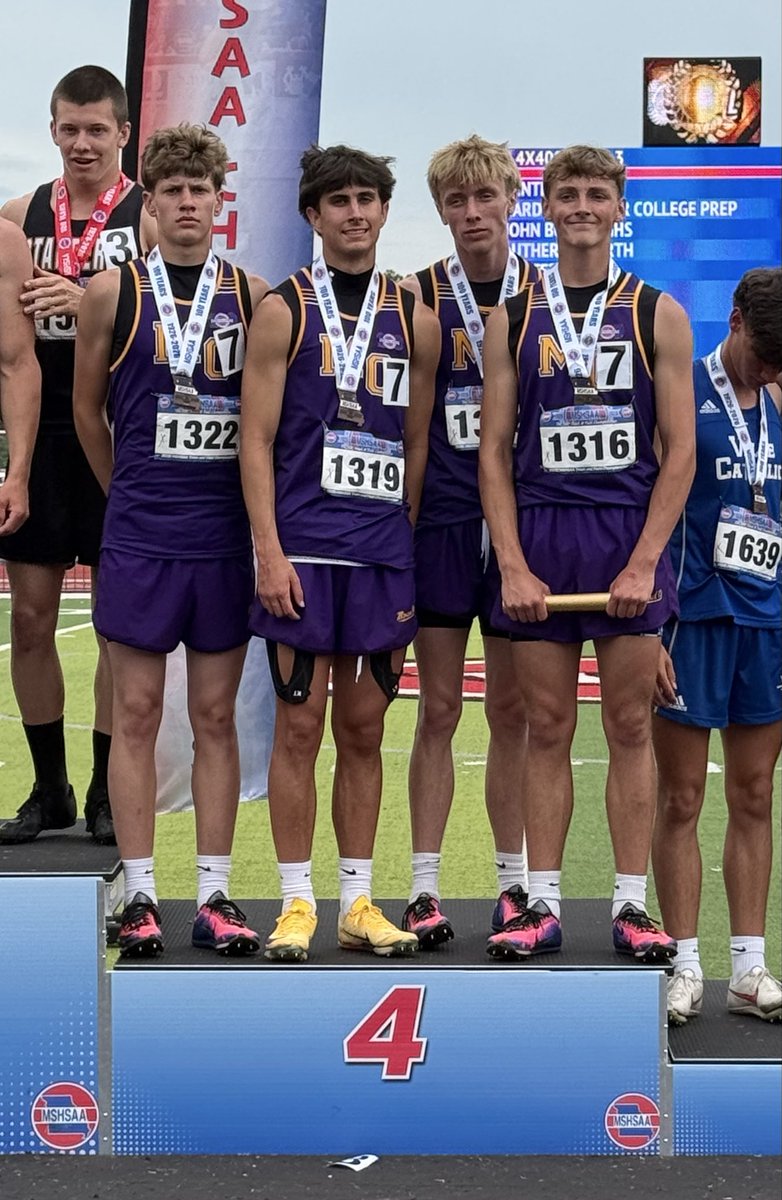 moundcity_news's tweet photo. All podiums!
Congrats to Mound City girls on bringing a state championship as a team back home, and the boys on a 4th place team trophy!

Congrats to Maggie Osburn on breaking her PR and her own MC school record in discus as well 

Congrats to all athletes that competed! https://t.co/jL9bCTiaMv