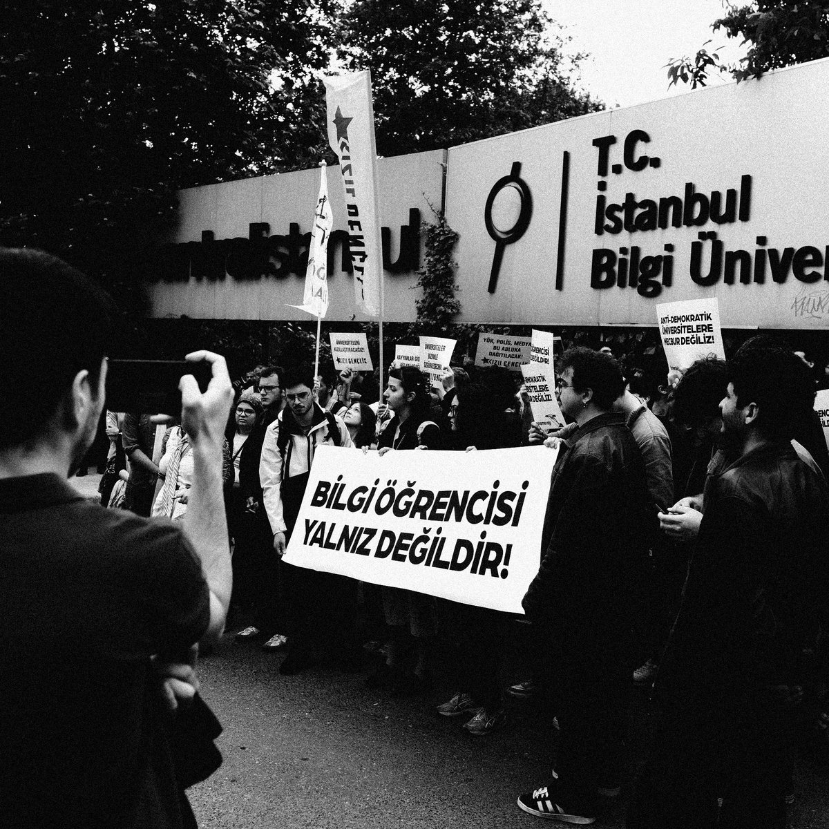 sarptekn's tweet photo. #bilgidireniyor https://t.co/mSsIjOLDev