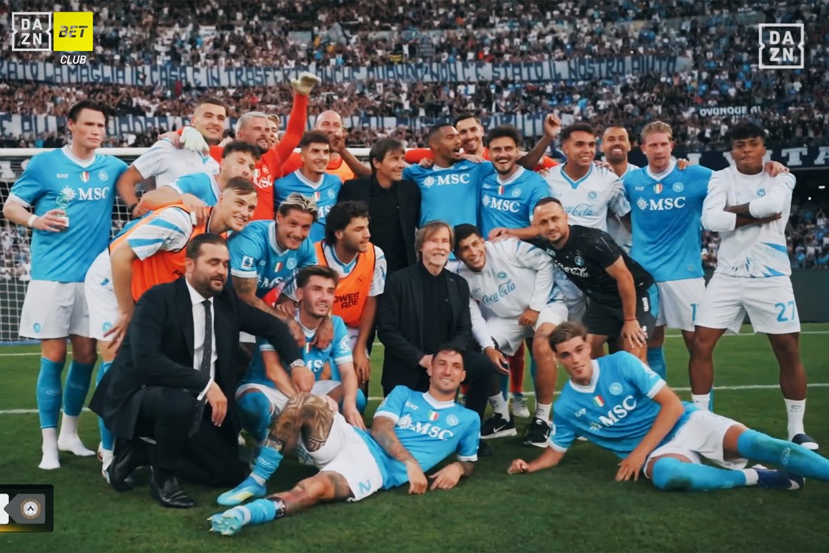 DAZN_IT's tweet photo. Il saluto di Antonio Conte al popolo di Napoli 👋🥹💙

#NapoliUdinese #SerieAEnilive #DAZN #DAZNBetClub https://t.co/gngQ7oD0Li