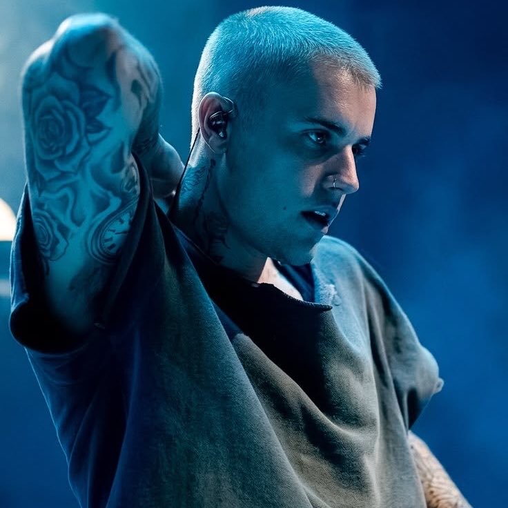 Bieber Crave tweet media