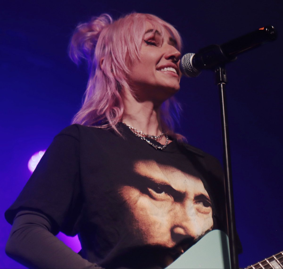 MACPhotographyZ's tweet photo. @lights performs at The Garage, London https://t.co/VkrPJfcNA2