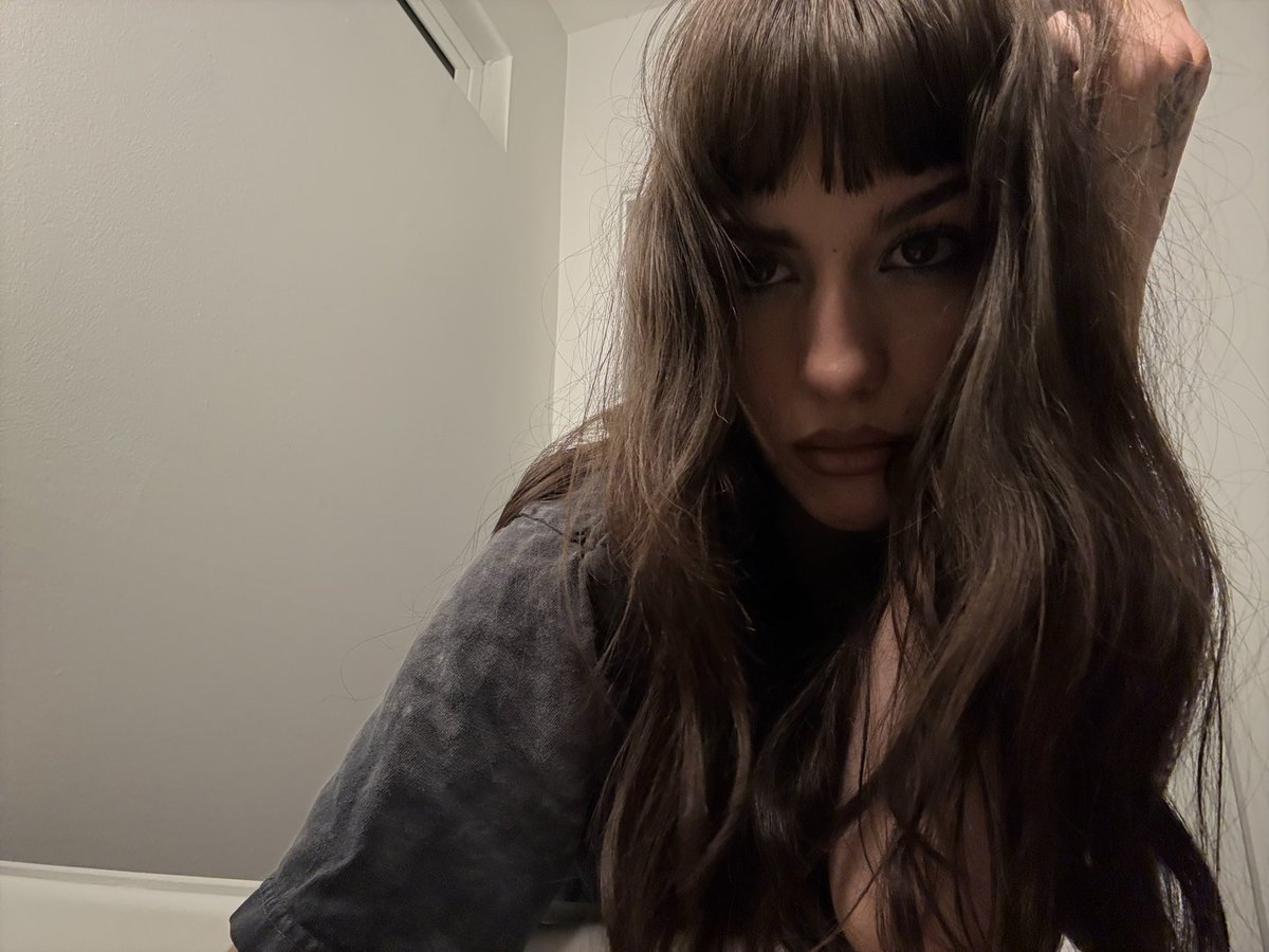 lillian tweet media