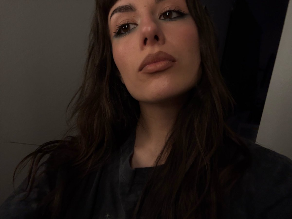 lillian tweet media