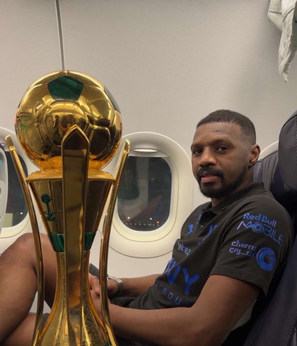 Q__Abdullah's tweet photo. @14S3ud شكرًا لك يا بطل 💙🤍 https://t.co/9gIKecQvyn