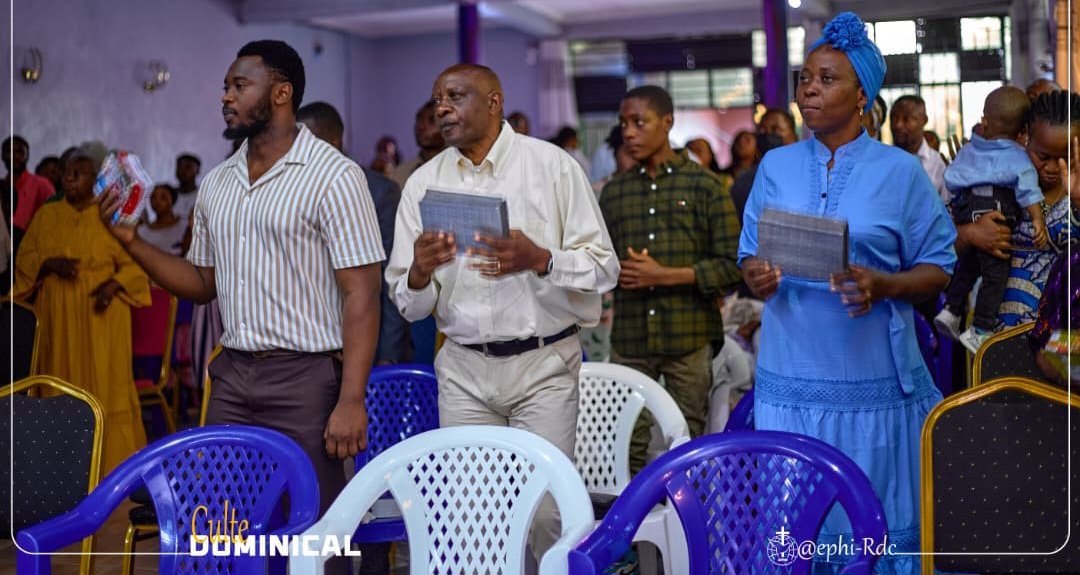 EphiRDCongo's tweet photo. REVÊTUS DE LA PUISSANCE D’EN HAUT
Présence, puissance et transformation.
Le Saint-Esprit transforme, restaure et donne la vie. Comme à la Pentecôte, Dieu veut encore souffler sur les vies desséchées et manifester Sa puissance aujourd’hui
Luc 24:49 | Actes 2:1-4 | Ézéchiel 37:8-11 https://t.co/7yxANiz1Rp