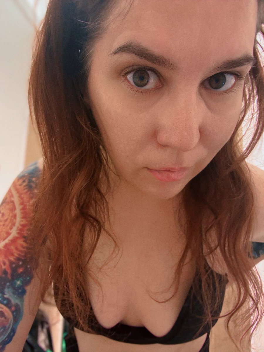 Karlyn Borysenko, anti-communist cult leader tweet media