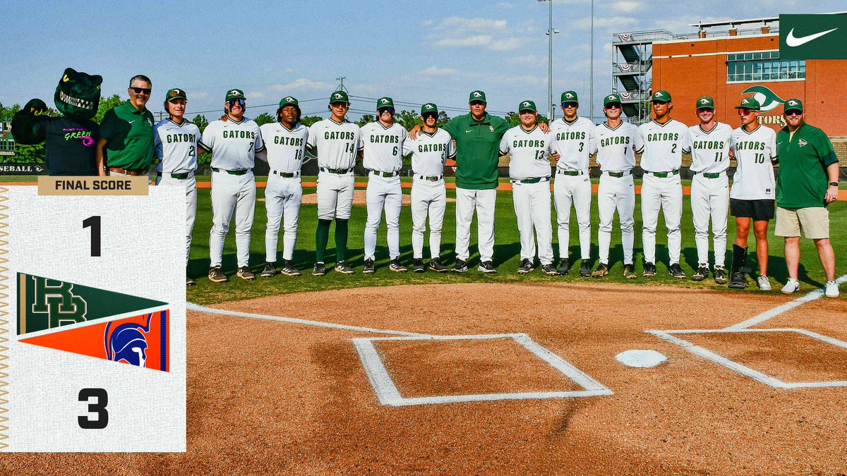 Gator_Athletics's tweet photo. Thank you seniors! Outstanding season for our Varsity Baseball program! Region Champions! District Champions! Lower State Runner-Up! Thanks to all our fans for the support on the playoff run to the Lower State Championship! #GoGators https://t.co/quHtPRdTId